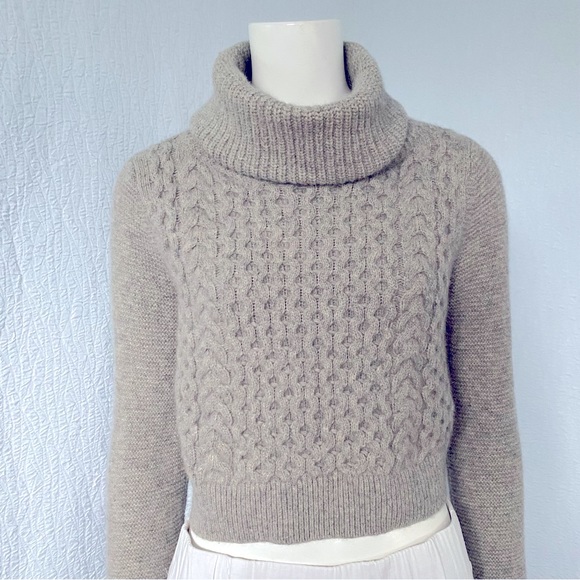 Club Monaco Angora Wool Crop Turtleneck Sweater Heather Gray Beige White - Picture 2 of 16